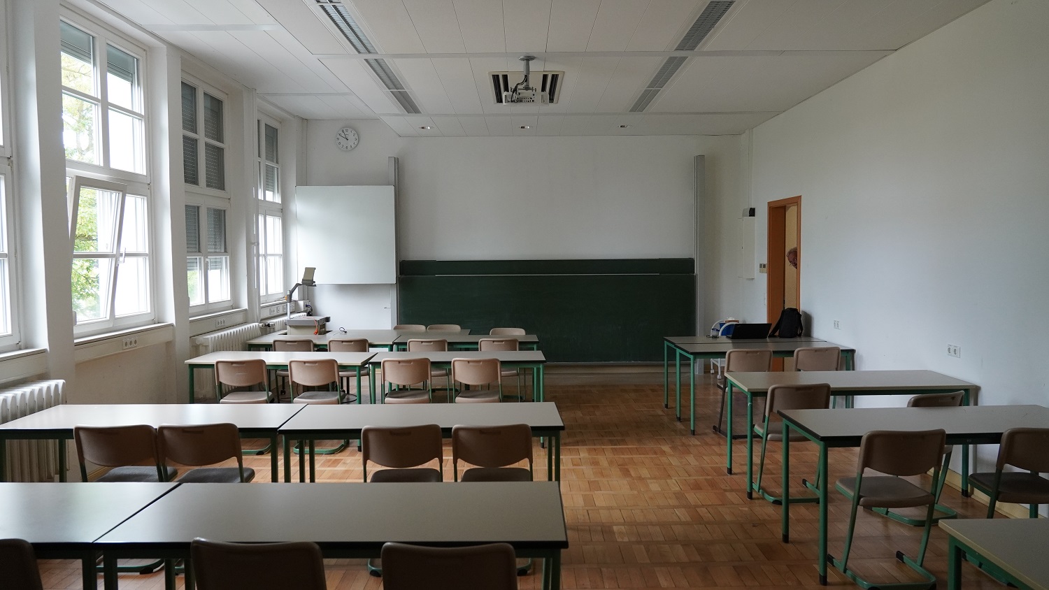 09 Raum 213