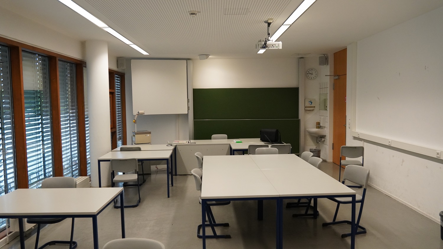 03 Raum 104