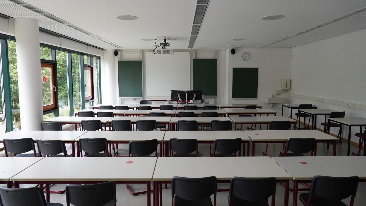 09 Raum 216