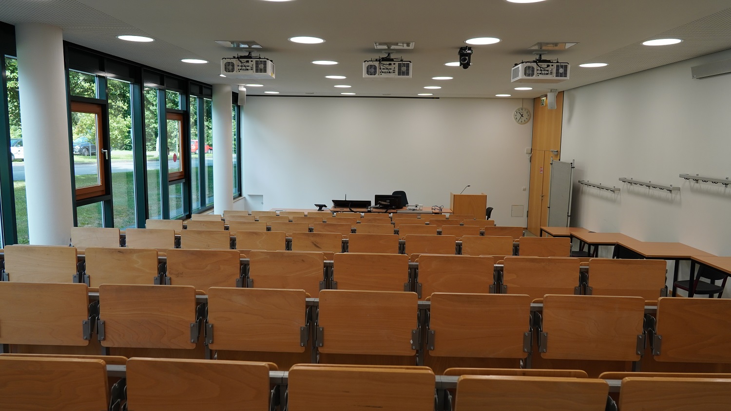 13 Raum 109 Hörsaal 4