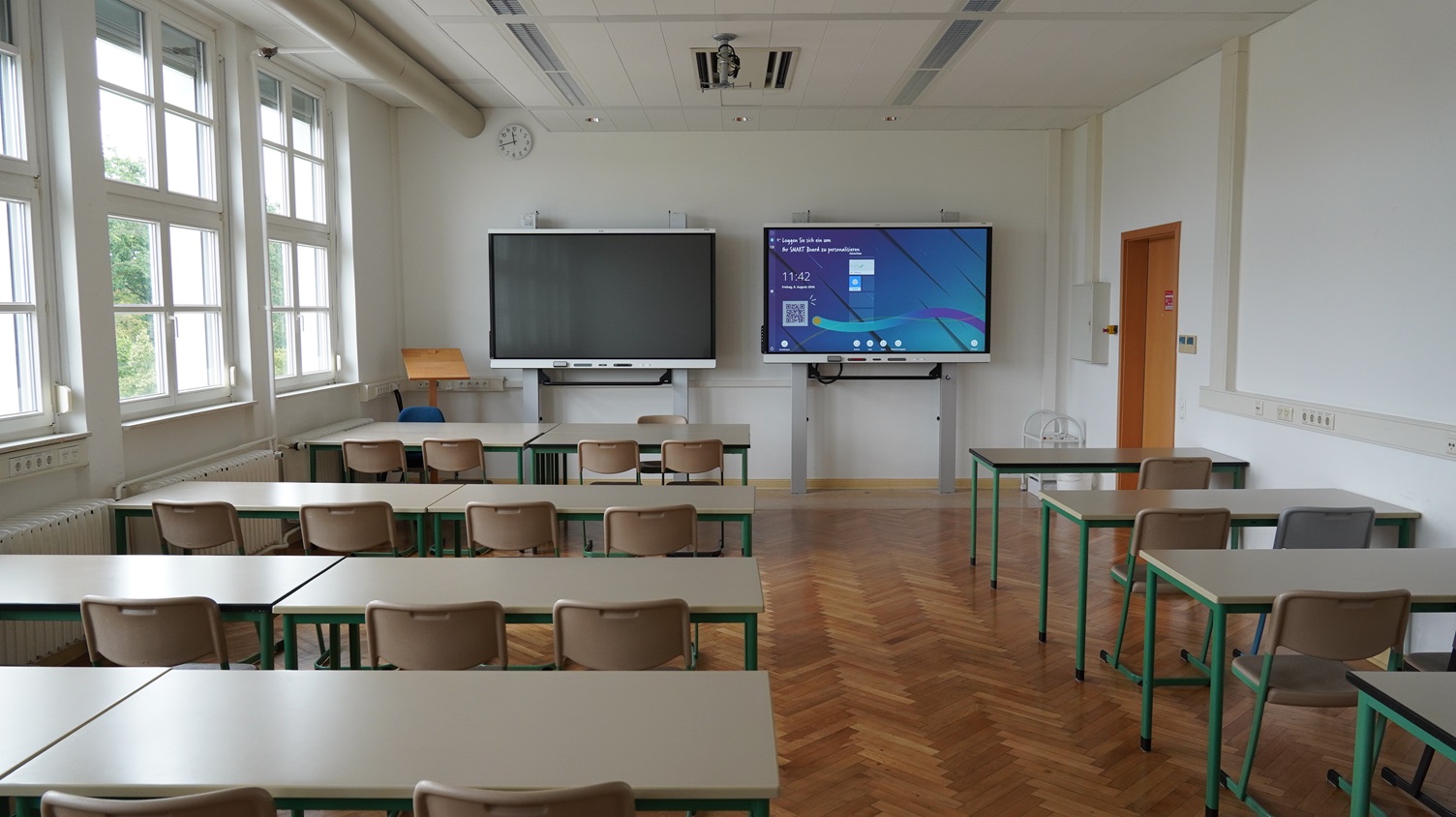 16 Raum 322